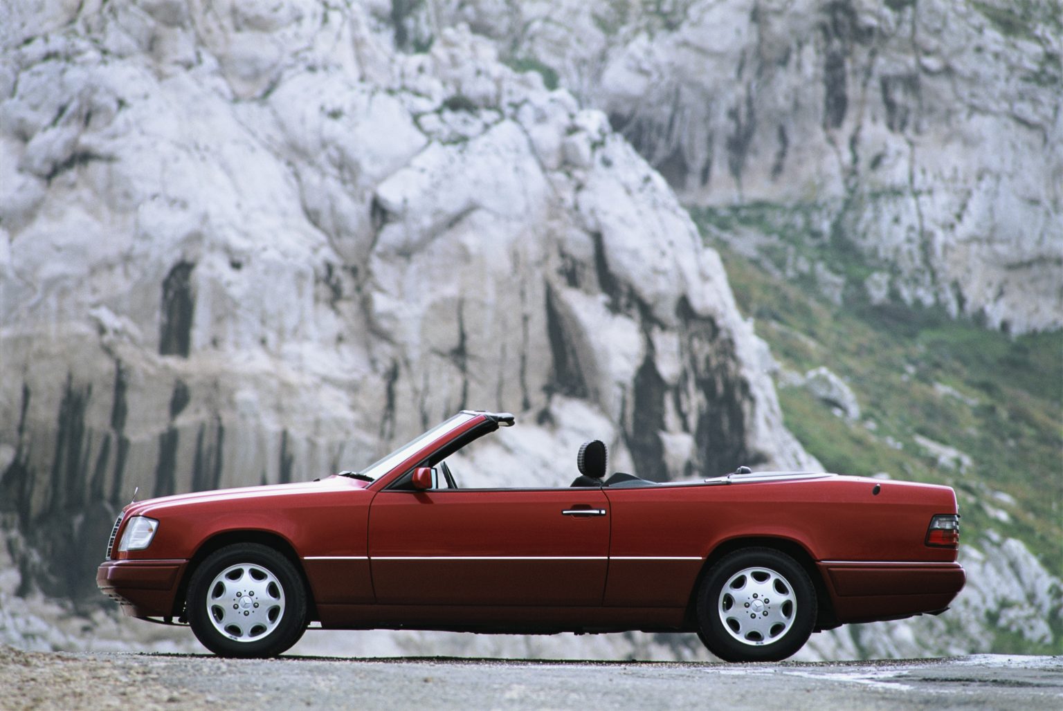 The four-seater Mercedes Cabriolet A124. Produced between 1991 and 1997.