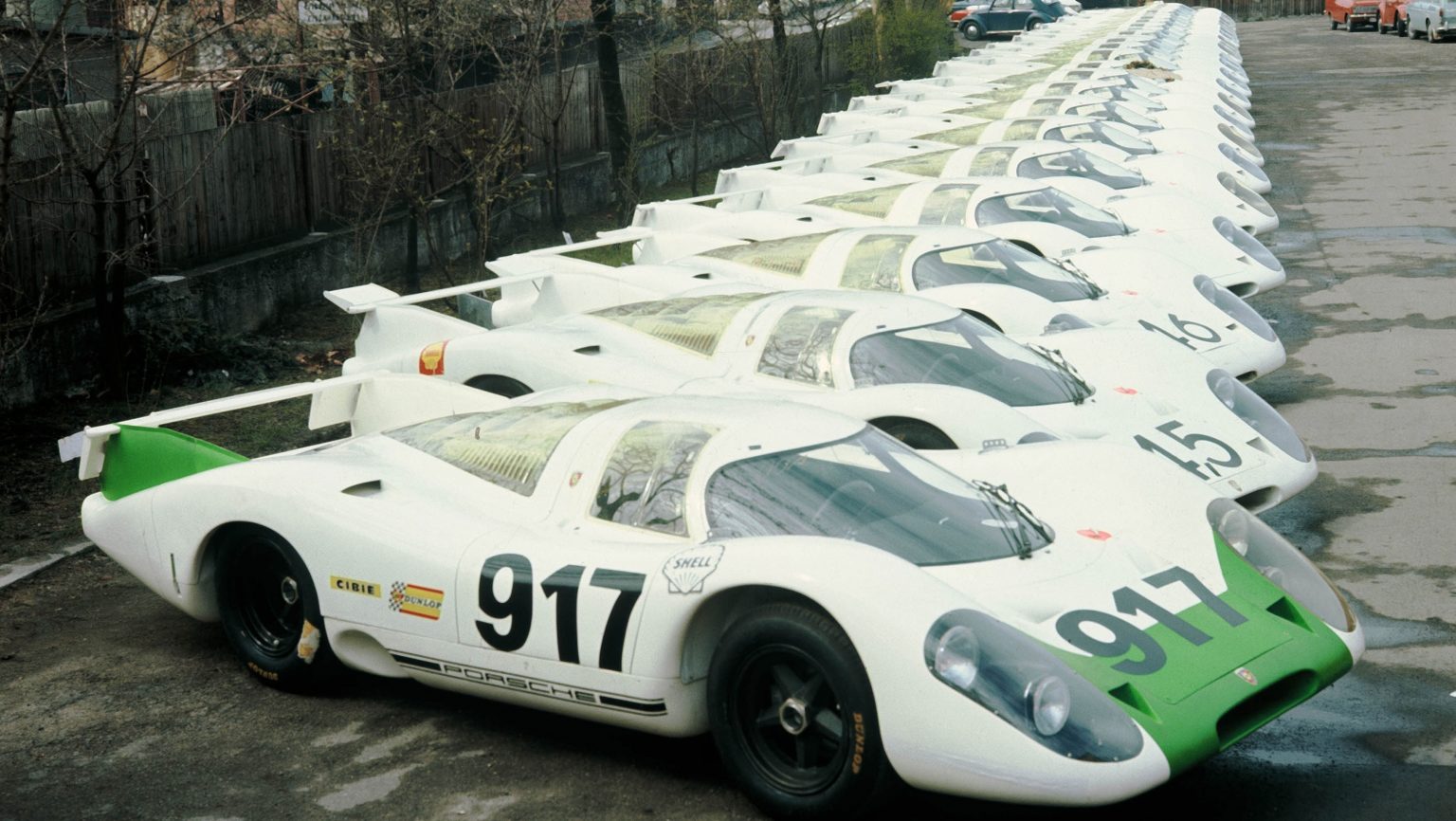 917 001 Porsche AG