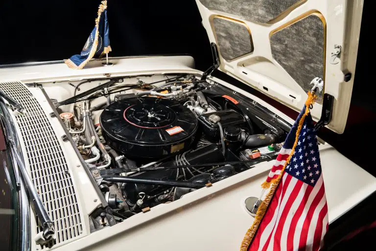 JFK White 1963 Lincoln Continental Convertible Engine