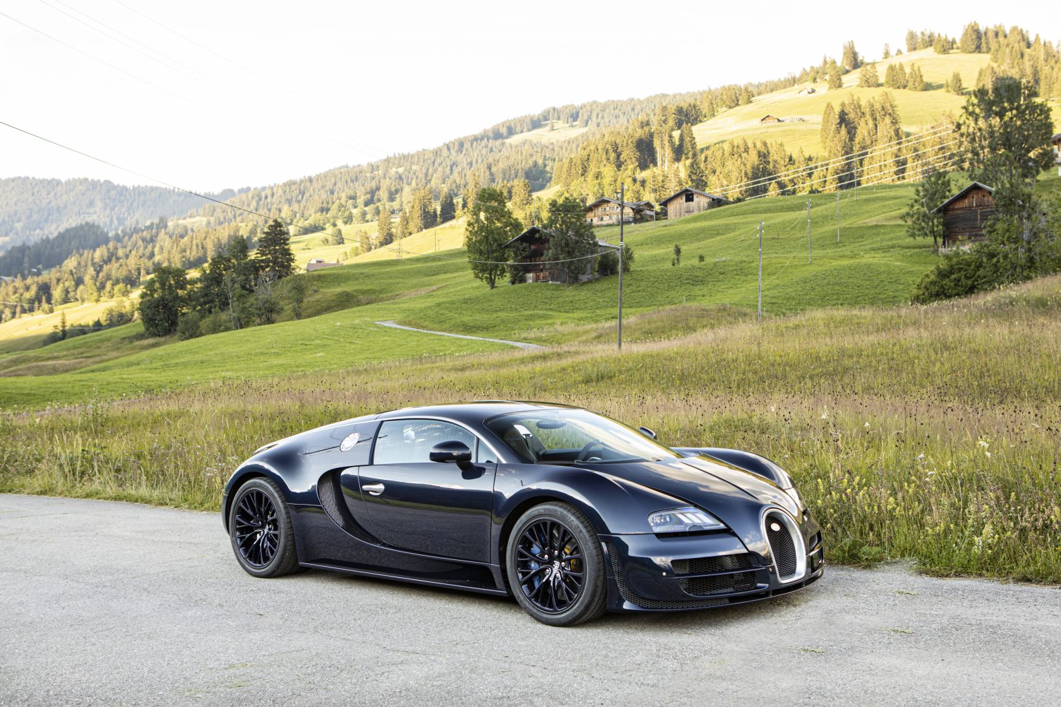 Only 689kms from new, 2012 Bugatti Veyron 16.4 Super Sport Coupé 2 - Bonhams To Auction A Pair Of Rare Bugatti Veyrons In Cheserex, Switzerland