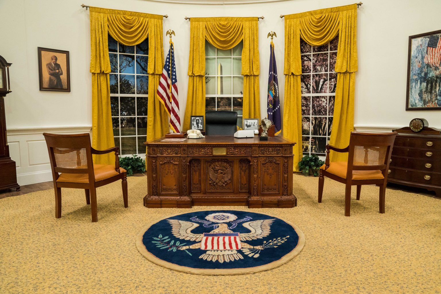 The Oval Office - JFK Limosuines At Bonhams Auction. New York Sale Has Two Cars Of John F Kennedy