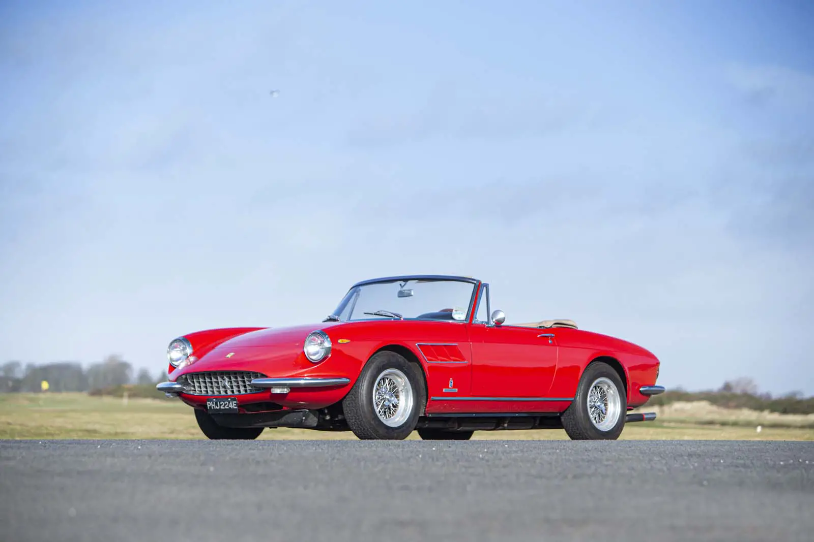 1967 Ferrari 330 GTS - Ferrari 330 GTS Is Top Seller At Bonhams UK Live Sale At Goodwood SpeedWeek