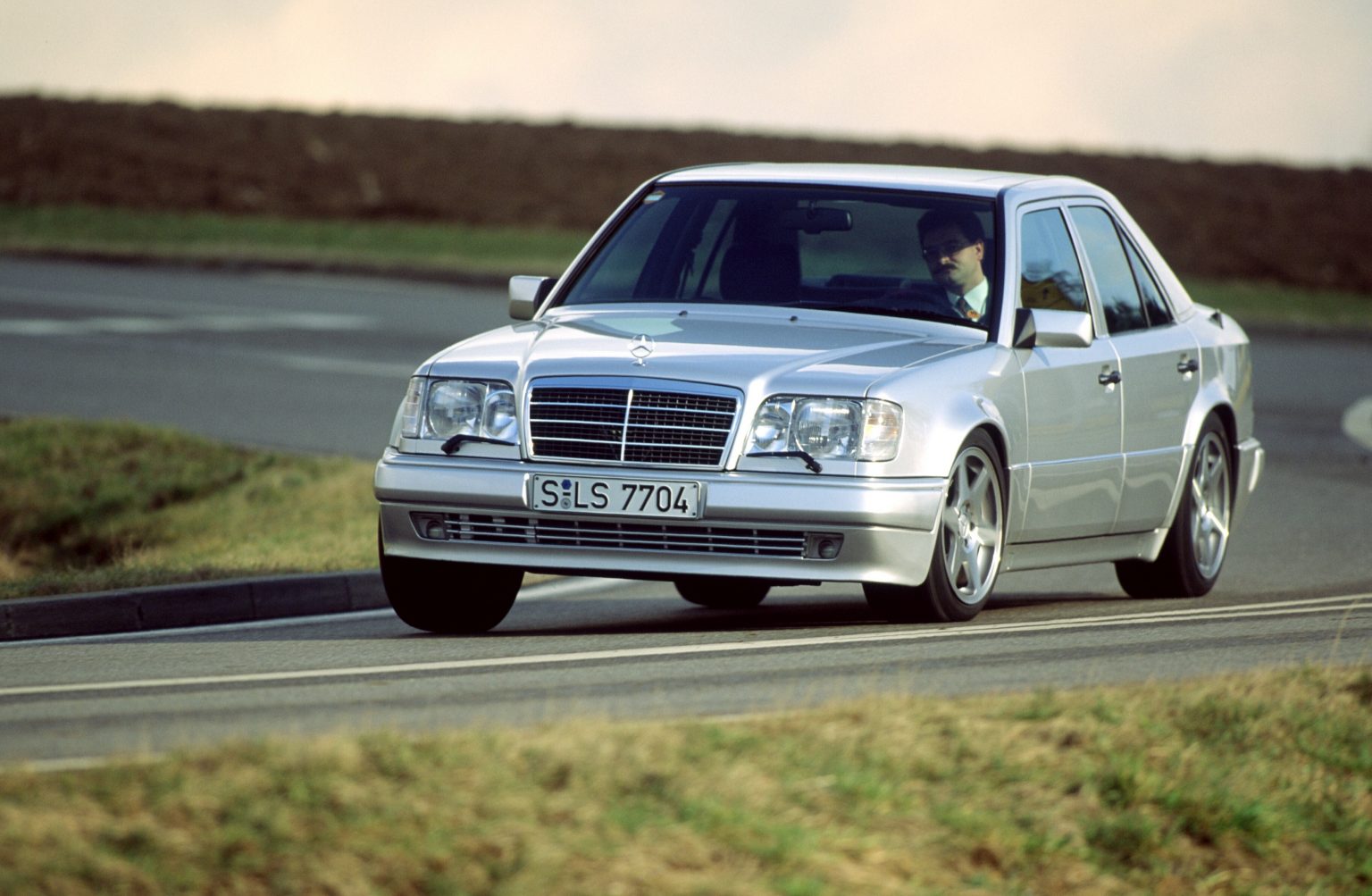 Mercedes-Benz E 500 Limited (W 124 - When Mercedes Met Porsche, The Mercedes-Benz 500 E