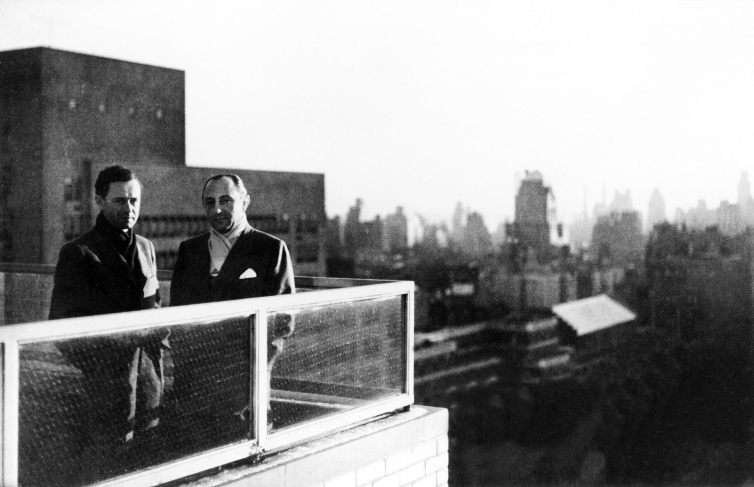 Ferry Porsche (left) and Max Hoffman in December 1951 on the terrace of Hoffman's apartment on Park Avenue, New York