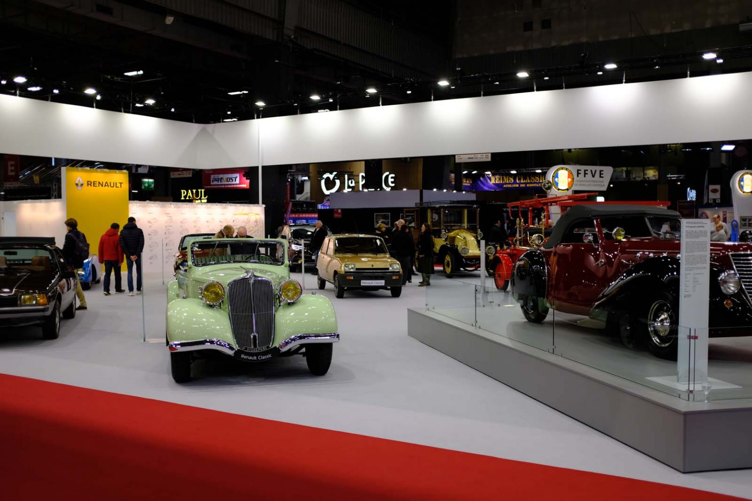 Renault Retromobile 2020