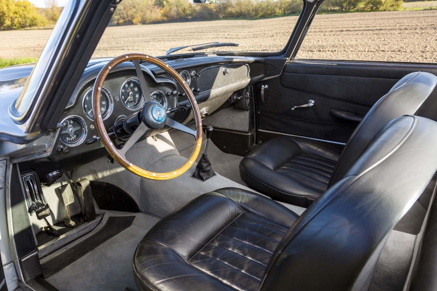 1960 Aston Martin DB4 Series II Interior