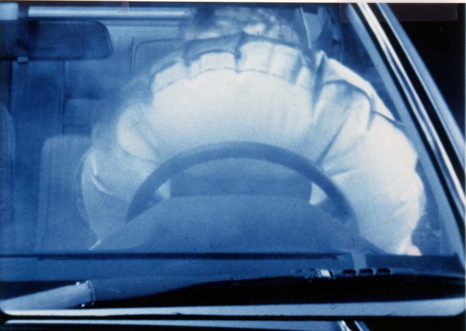 You Never Notice It, Until One Goes Off In Your Face… 40 Years Of The Mercedes Driver Airbag