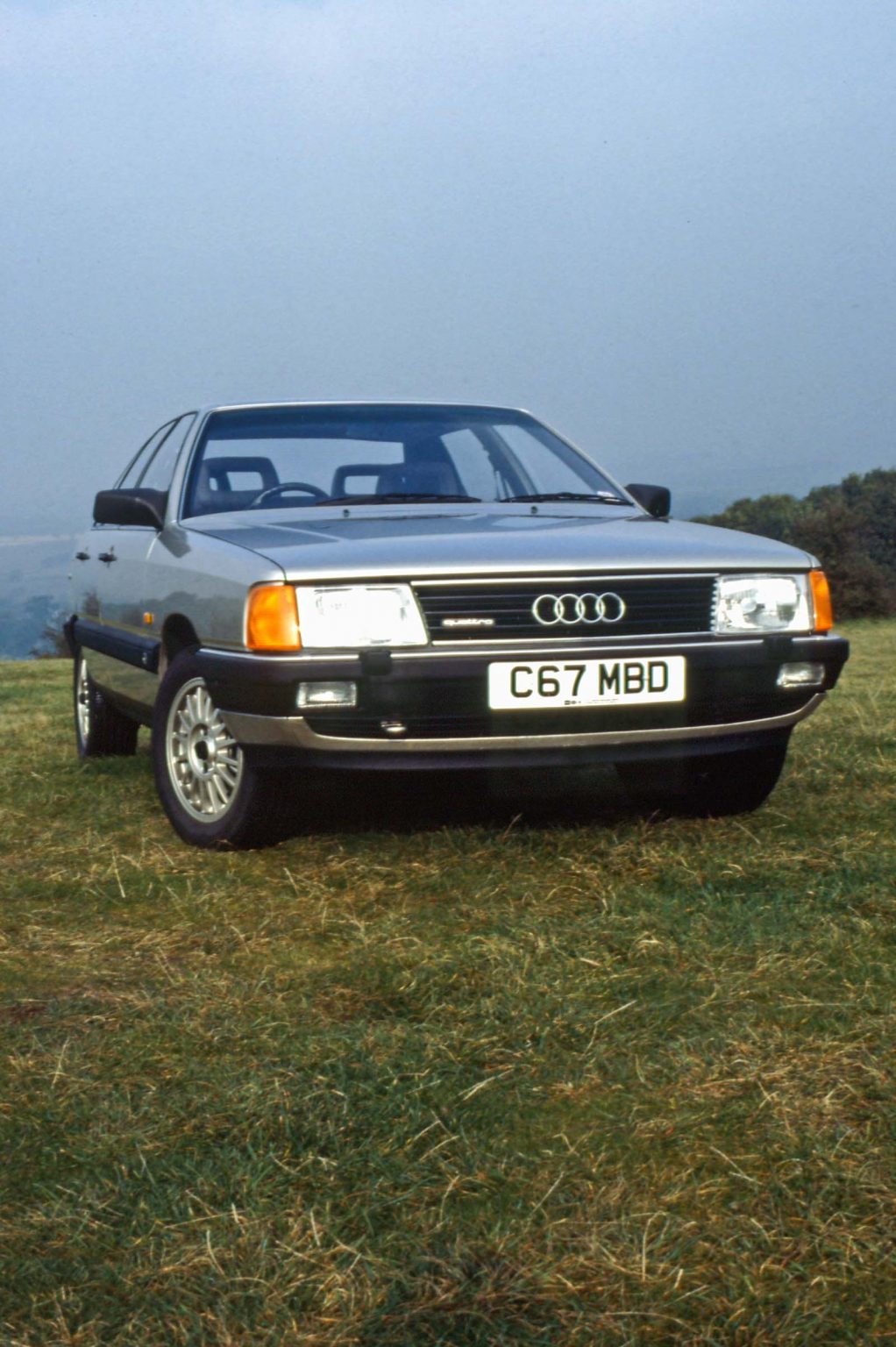 Audi 100 Saloon quattro. 2226cc