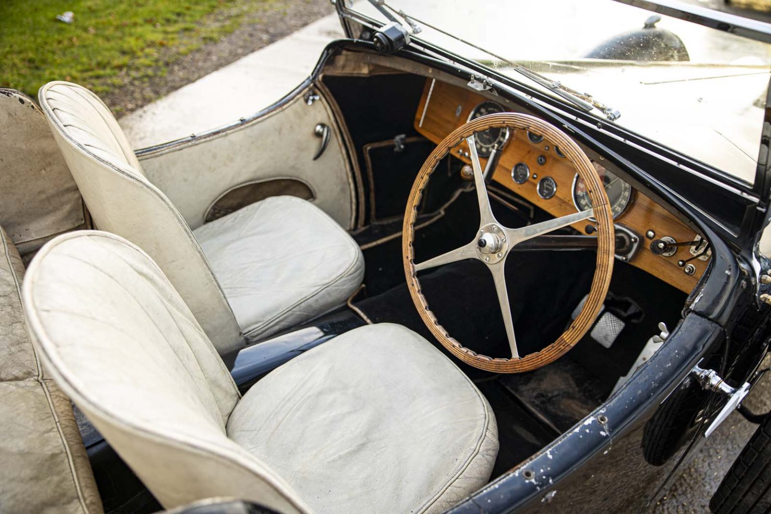 1937 Bugatti Type 57S Interior