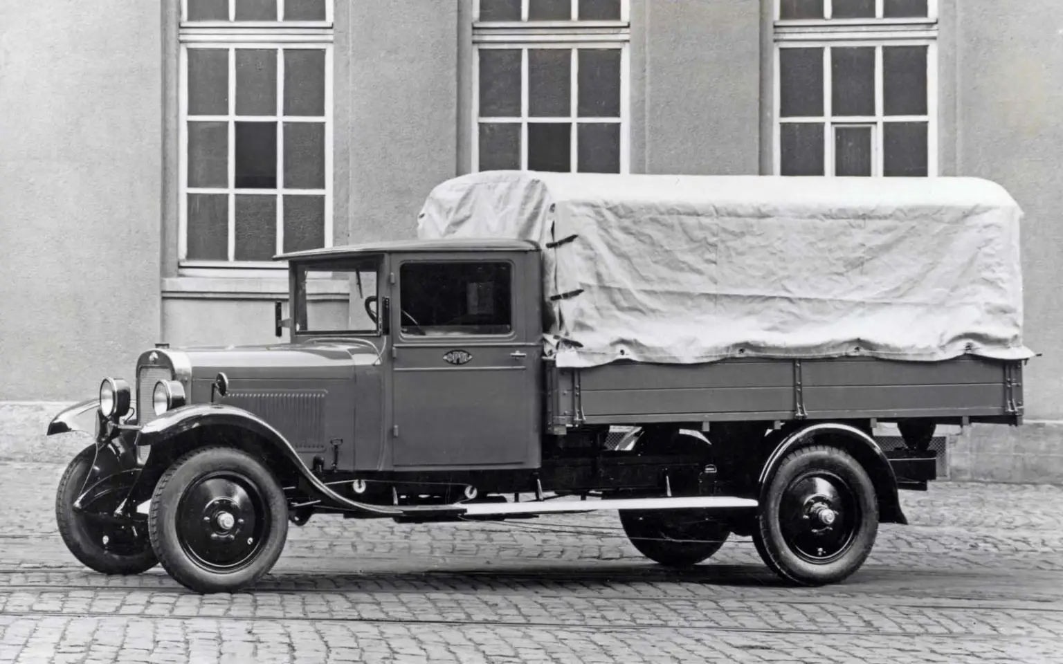 Opel Blitz 1,5 1930