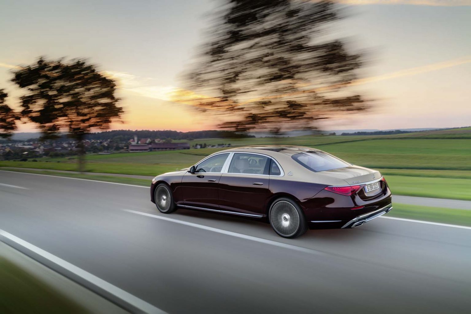 The new Mercedes-Maybach S-Class model series 223