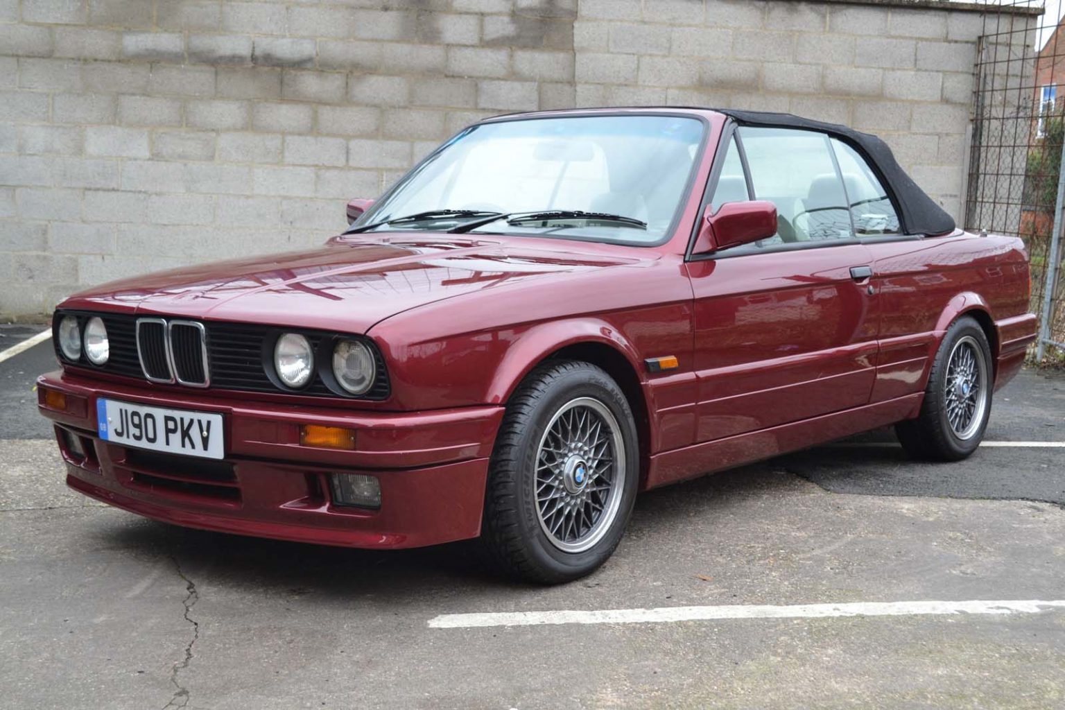 BMW 325i Motorsport Cabriolet - 1991 BMW 325i Motorsport Cabriolet H&H ABC Live Auction