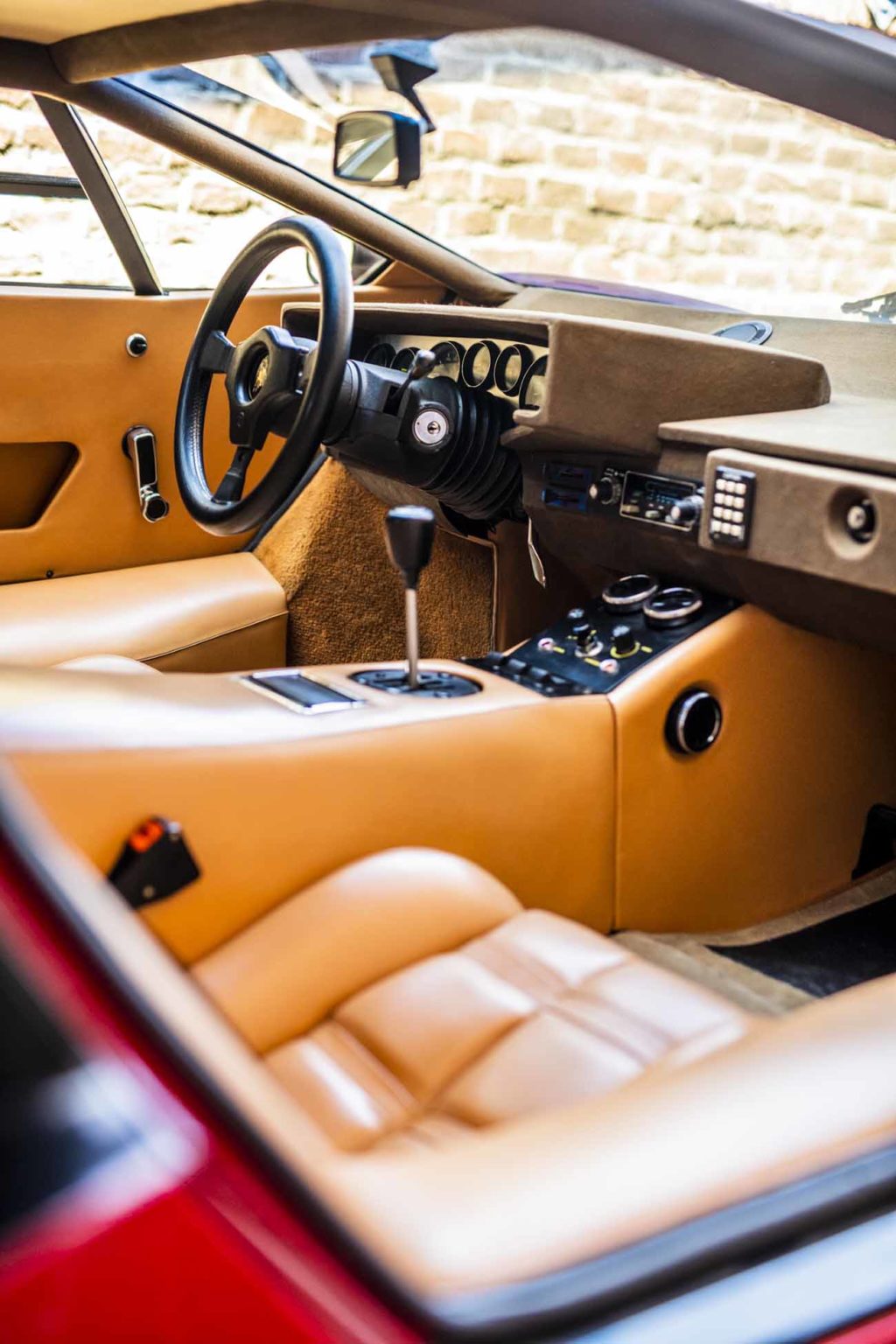 Lamborghini Countach LP400S Interior