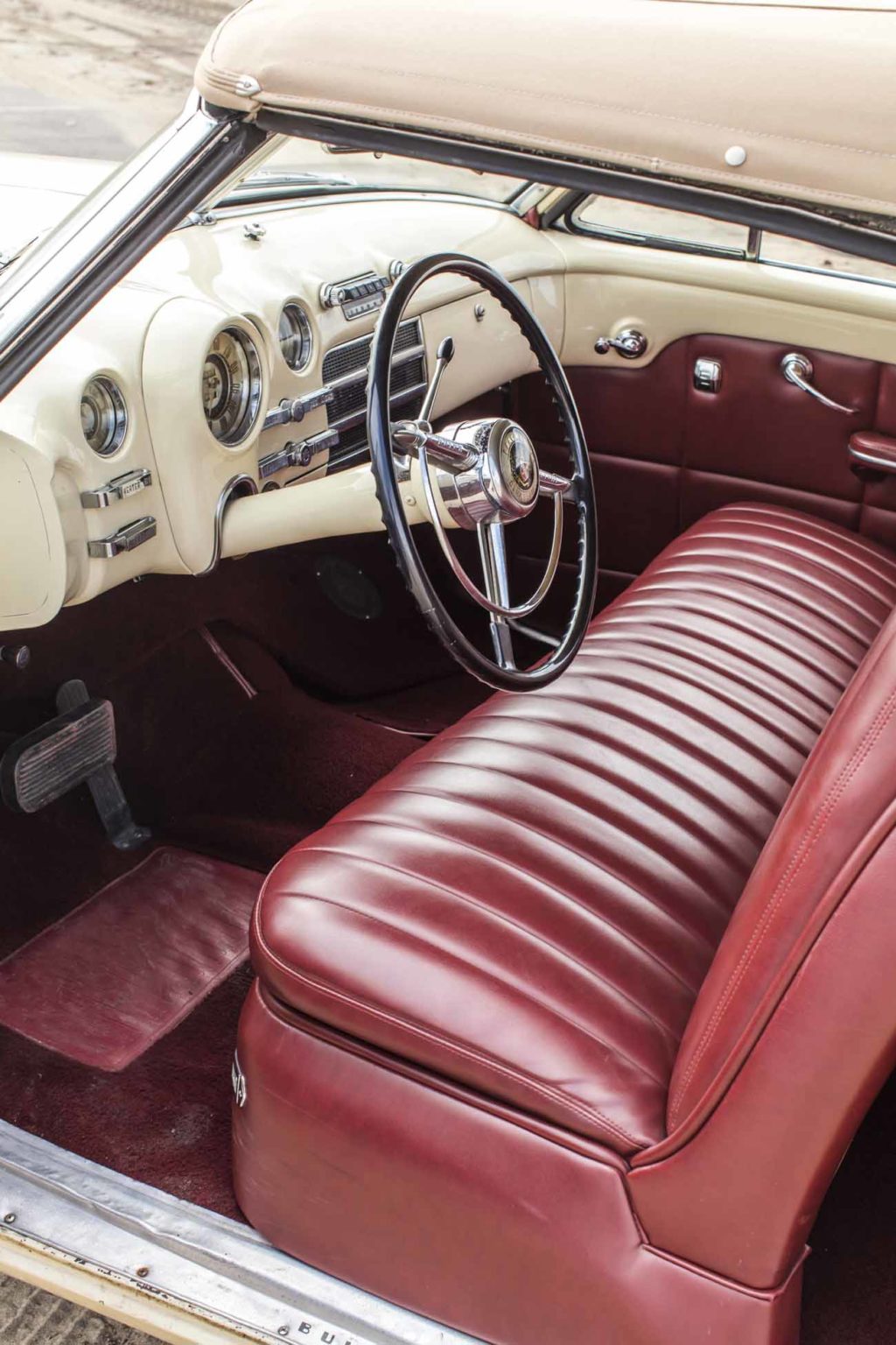 1949 Buick 'RAIN MAN' Roadmaster Convertible Interior