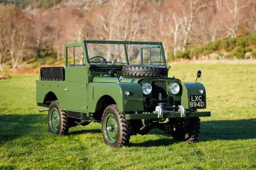 Fit For A Queen & Her Mother, The 1953 Land Rover Supplied To Balmoral Castle Going For Sale Feature